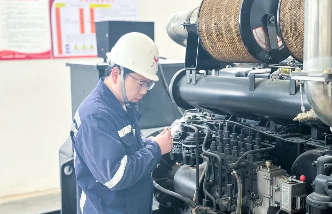 宜化礦業(yè)郭倉(cāng)健：滿腔熱愛(ài)向機(jī)電，一片初心為礦山(圖2)