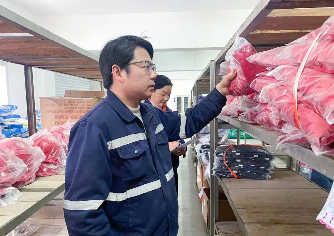 宜化礦業(yè)郭倉(cāng)?。簼M腔熱愛(ài)向機(jī)電，一片初心為礦山(圖4)