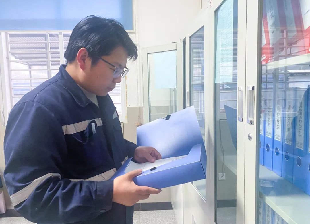 宜化礦業(yè)郭倉(cāng)?。簼M腔熱愛(ài)向機(jī)電，一片初心為礦山(圖5)