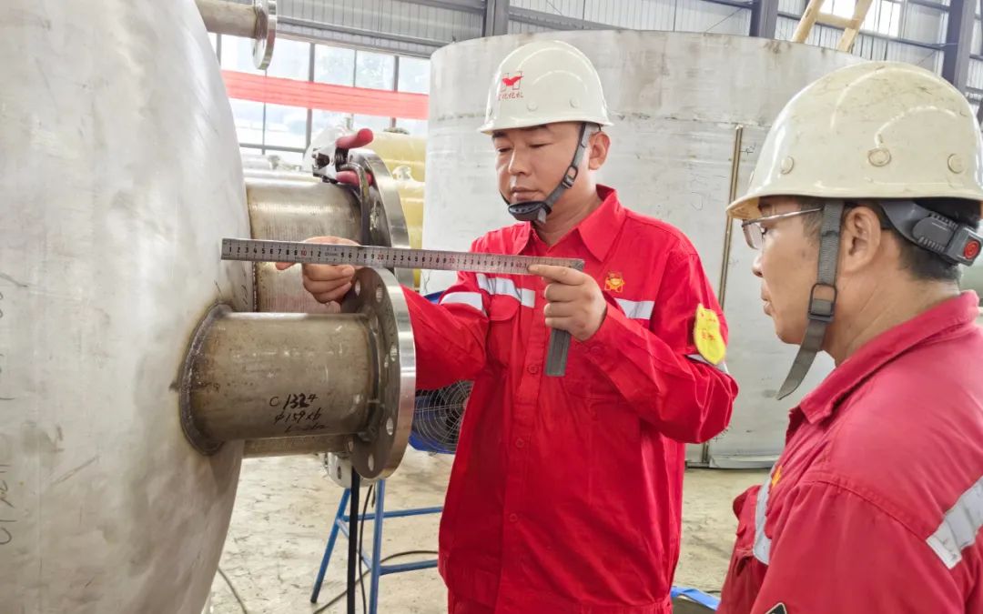 【宜化榜樣】化機(jī)公司杜國圣：加強(qiáng)班組管理，用實(shí)干詮釋擔(dān)當(dāng)(圖5)